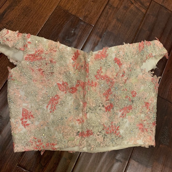 Ellie Wilde Prom Dress - Picture 10 of 16